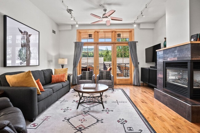 Photo - 628 Lincoln Ave Unit SI FL2-ID1564306P