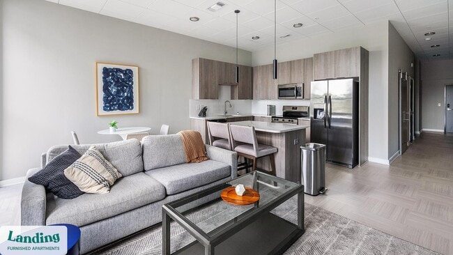 Building Photo - 600 19th St N Unit 202.1409898