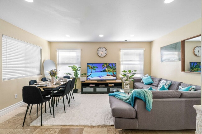 Building Photo - 6090 Rock St Unit SI ID1465012P