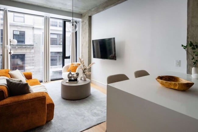 Building Photo - 132 W 26th St Unit ID1310531P