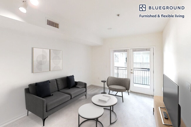 Photo - 24 Union Square Unit FL2-ID10655A