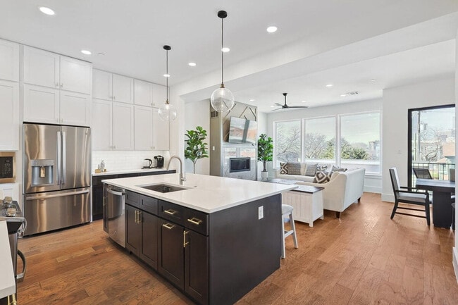 Photo - 1805 Browder St Unit ID1019614P