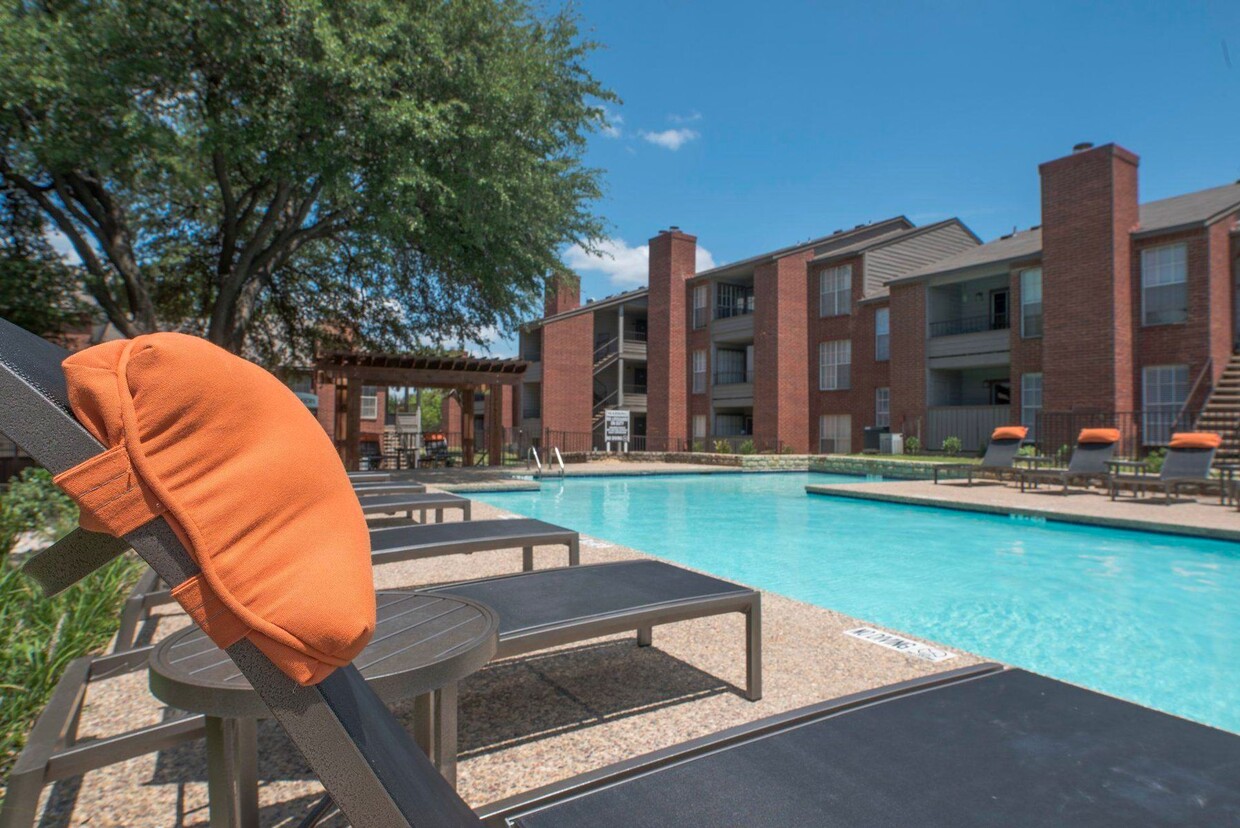 Floor Plan - 2BD 1005 AM
