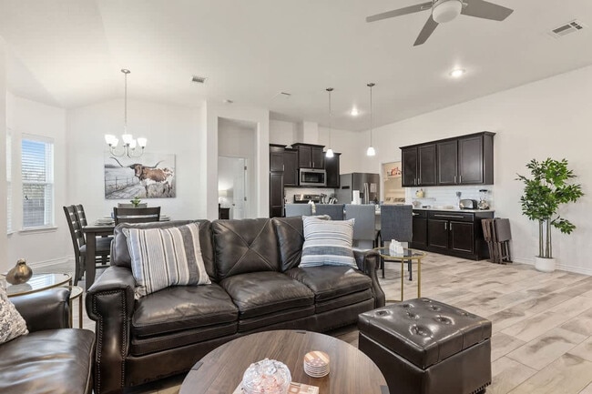 Photo - 1025 Monte Verde Dr Unit ID1324865P