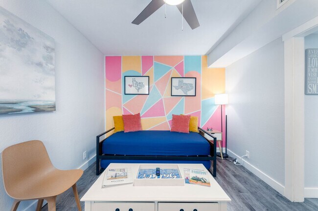 Photo - 1116 Morgan Ave Unit ID1268424P