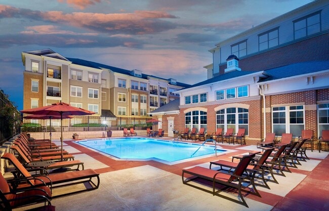 Photo - The Courts at Huntington Station