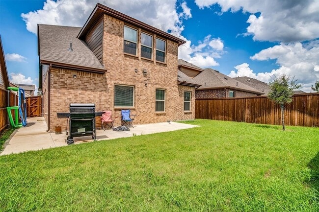 Photo - 2724 Pease Dr