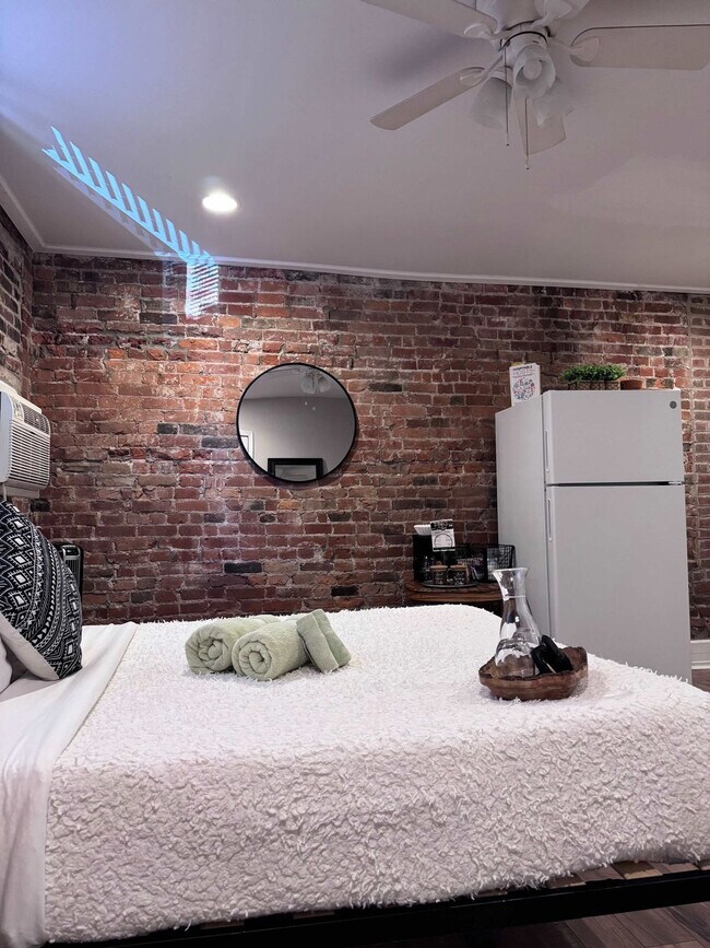 Photo - 18 Buttles Ave Unit SI ID1544272P
