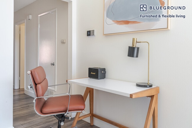 Photo - 801 Middlefield Rd Unit SI FL2-ID1915