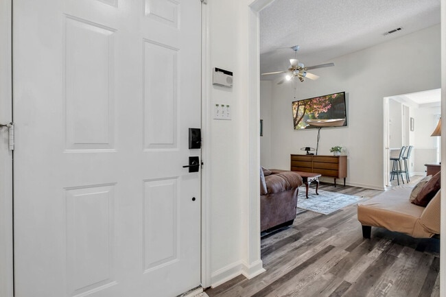 Photo - 1870 Mary Ellen Dr Unit ID1319924P