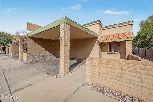 Photo - 1316 E Zulema Loop