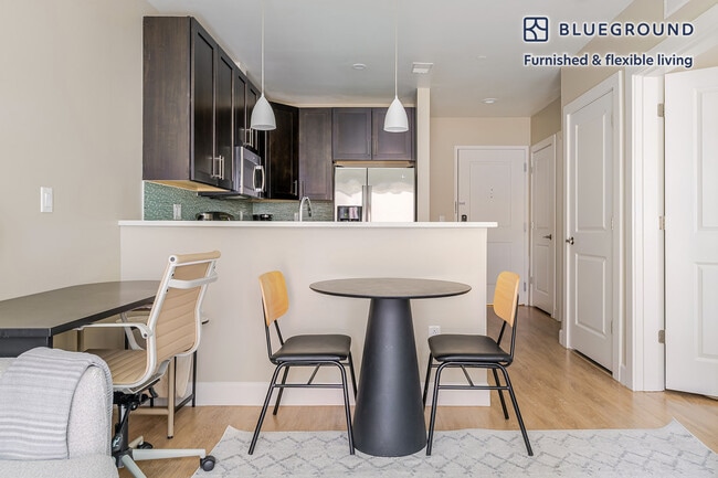 Photo - 33 Rogers St Unit FL4-ID1066