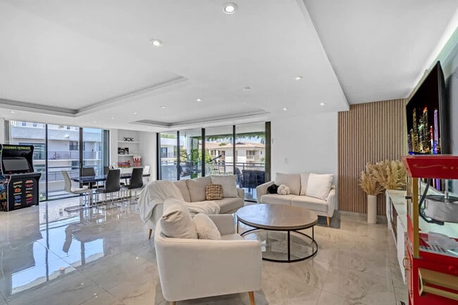 Photo - 468 Golden Isles Dr Unit ID1372349P