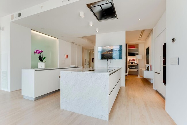 Photo - 201 S 11th St