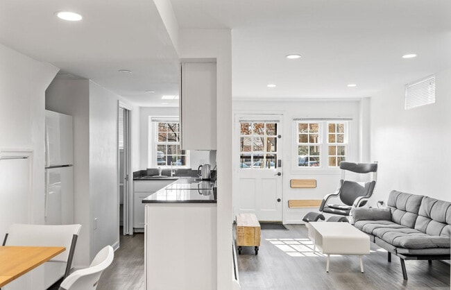 Photo - 4473 Greenwich Pkwy NW Unit SI ID1587649P