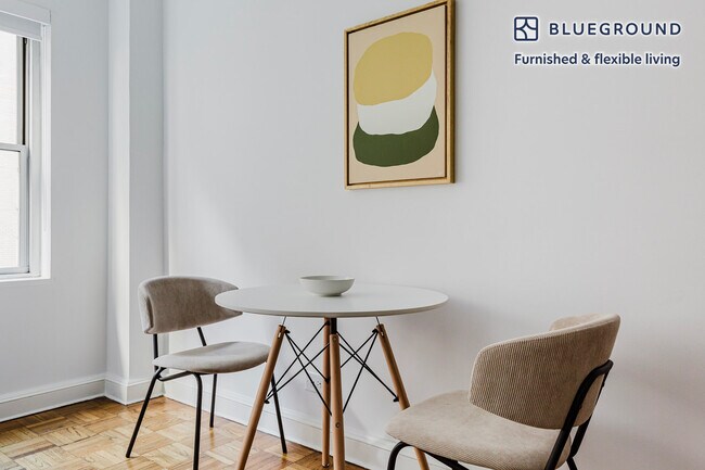 Photo - 136 E 55th St Unit FL4-ID1617