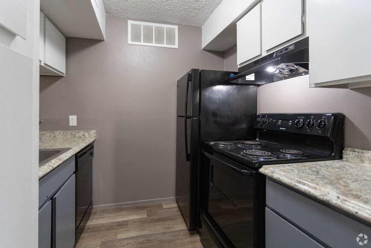 Floor Plan - 1/1, 648 sq ft