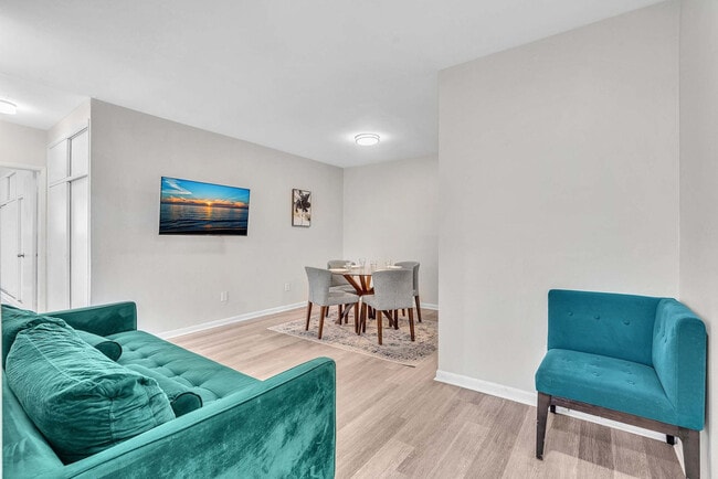 Photo - 10004 E Bay Harbor Dr Unit SI ID1527171P