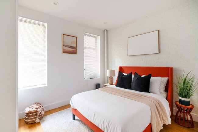 Photo - 411 E 68th St Unit ID1021976P