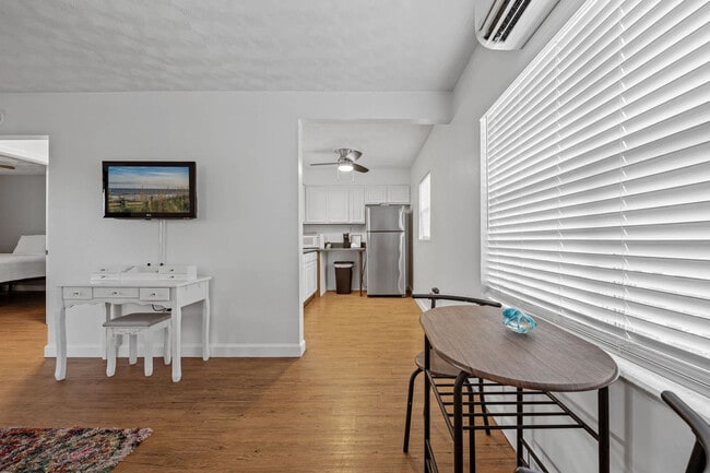 Photo - 141 California Ave Unit FL2-ID1289713P