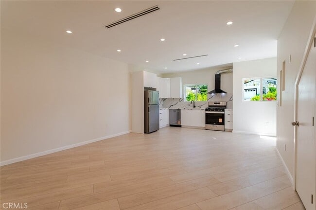 Photo - 10787 Las Lunitas Ave