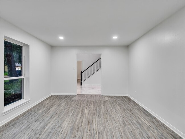 Photo - 4023 Laverock Rd