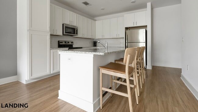 Photo - 5209 Craftsman Dr Unit 400-203