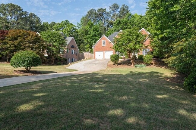 Photo - 1512 Fallen Leaf Ct SW