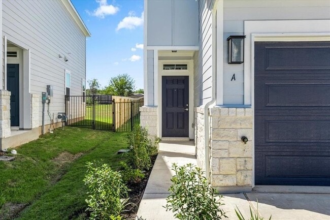 Photo - 7409 Sparkling Light Dr