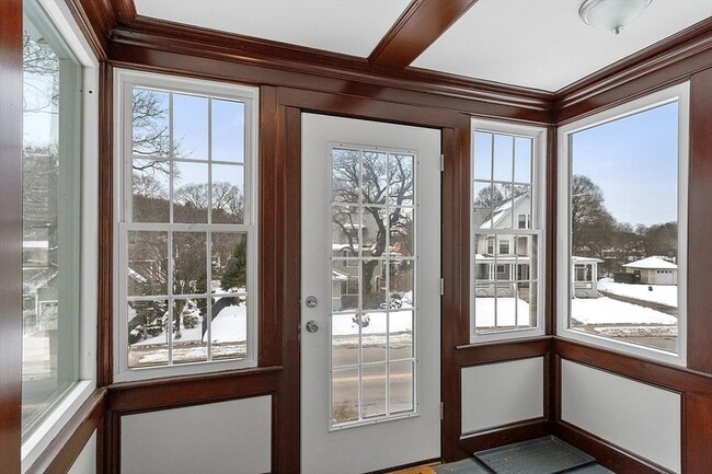 Photo - 920 Pleasant St Unit 1