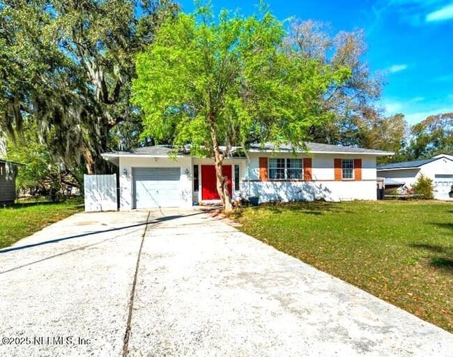 Photo - 6545 Newcastle Rd