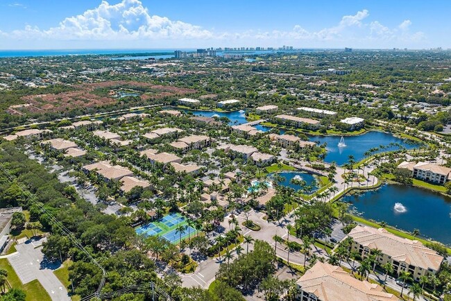 Building Photo - 2809 Amalei Dr Unit 203