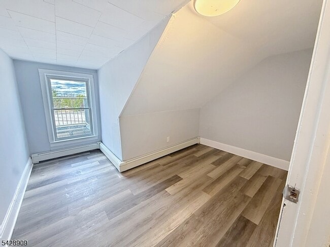 Photo - 174 Main St Unit 3R