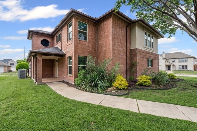 Building Photo - 6505 Tara Ln