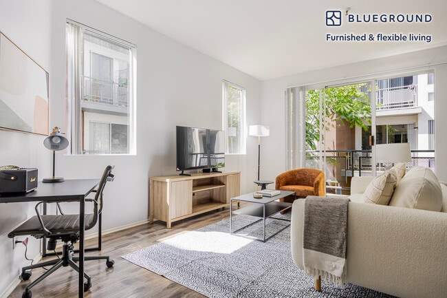 Photo - 1443 N Fuller Ave Unit FL2-ID1343