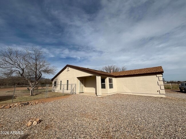 Photo - 5342 S San Pedro Ave