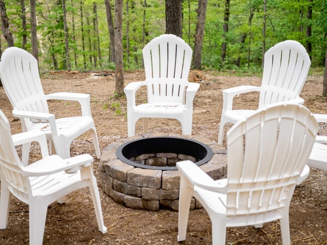 Photo - 16 Brompton Ln Unit ID1241314P