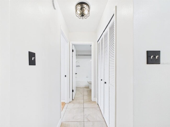 Photo - 125 Spanish Moss Ct