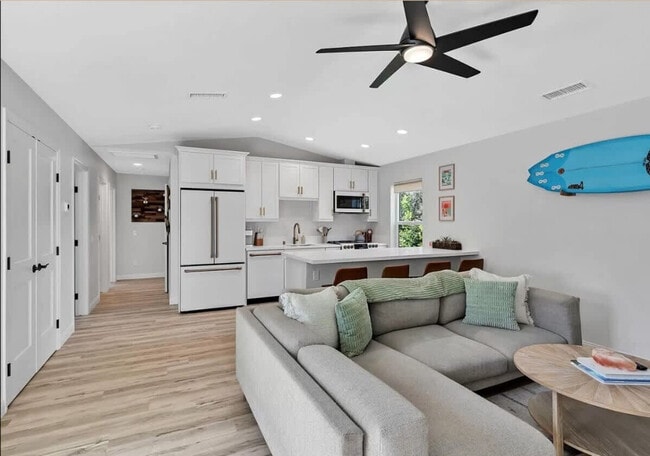 Building Photo - 1577 Starlight Dr Unit SI ID1513732P