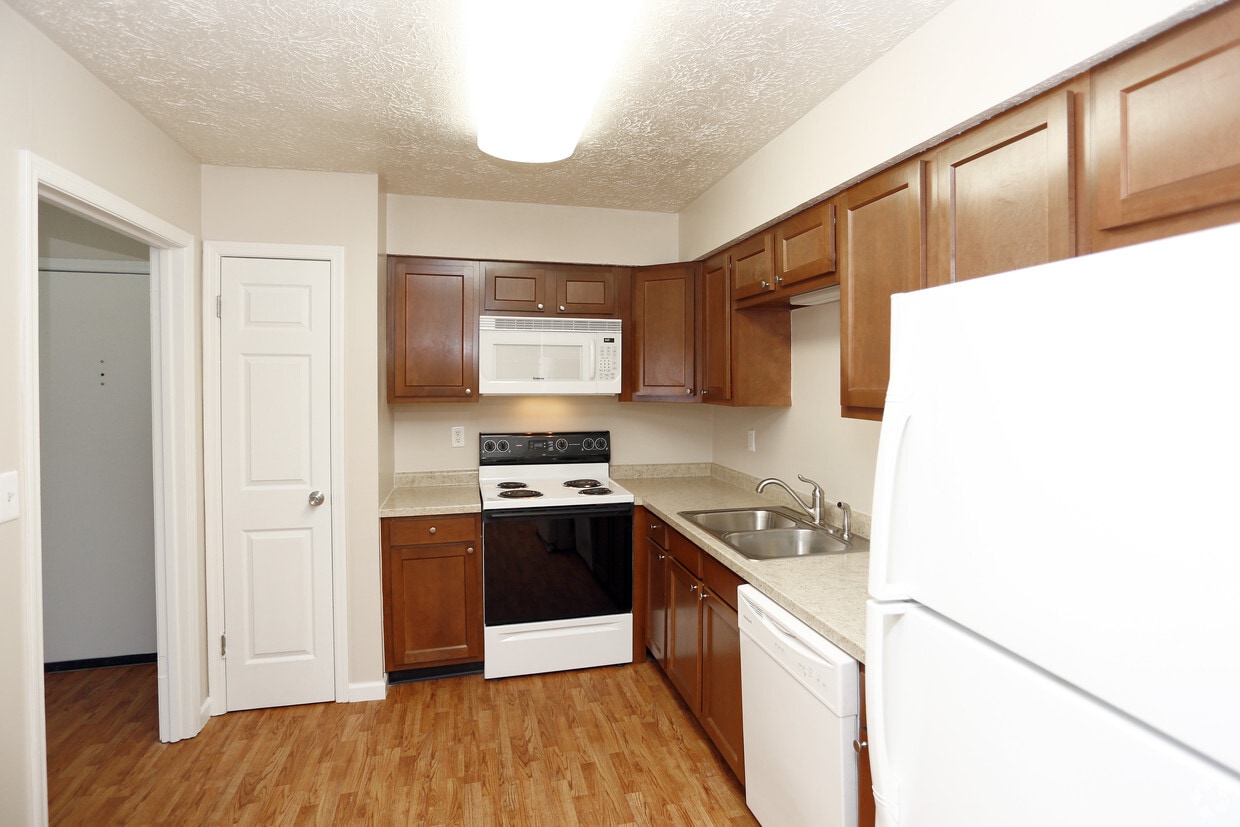 Floor Plan - The Mahogany