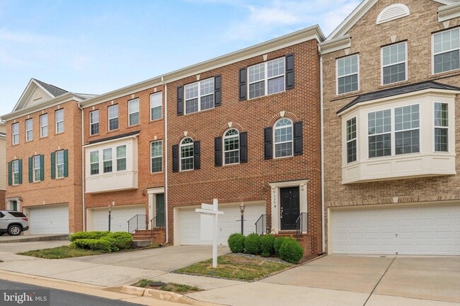 Photo - 330 Caldwell Terrace SE