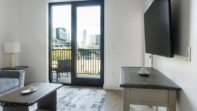 Photo - 1007 S Mint St Unit 817