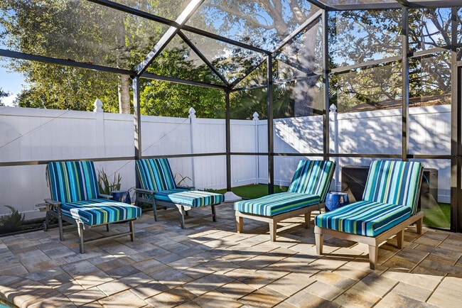 Photo - 1412 Gladys Cir Unit SI ID1466152P