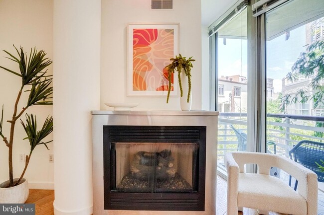 Photo - 1300 13th St NW Unit 309
