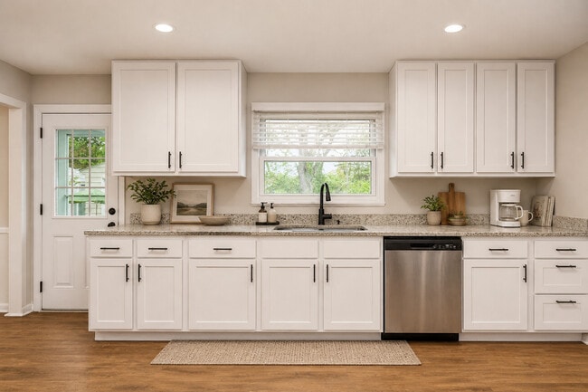 Kitchen - 2349 Beverly Pl