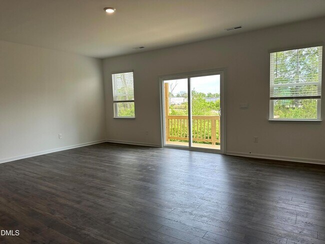 Photo - 701 Grafton Frst Ln