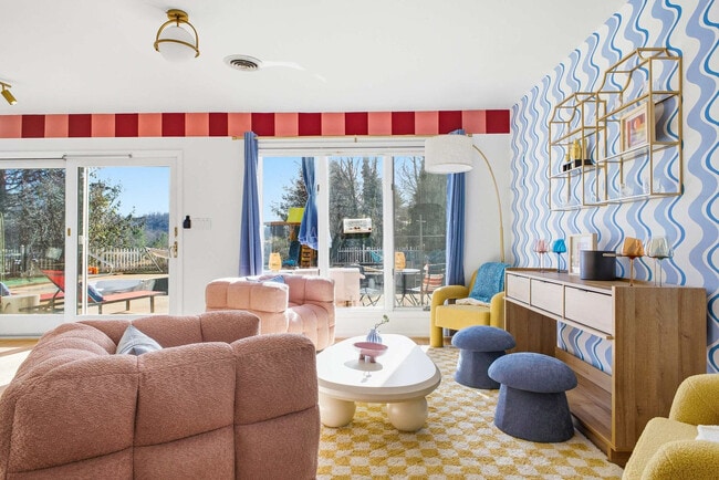 Photo - 12 Apple Tree Way Unit SI ID1382970P