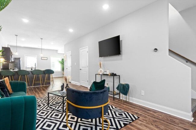 Photo - 541 New S Dr Unit ID1234453P