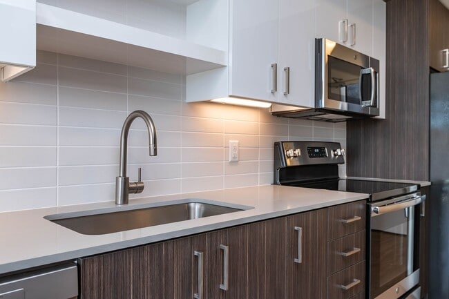 Photo - Axletree Apartments - City Vibes, Small Town Soul