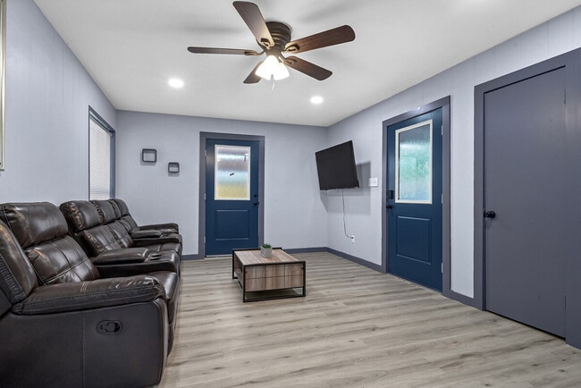 Photo - 11103 Greenwillow Dr Unit SI FL1-ID1603441P